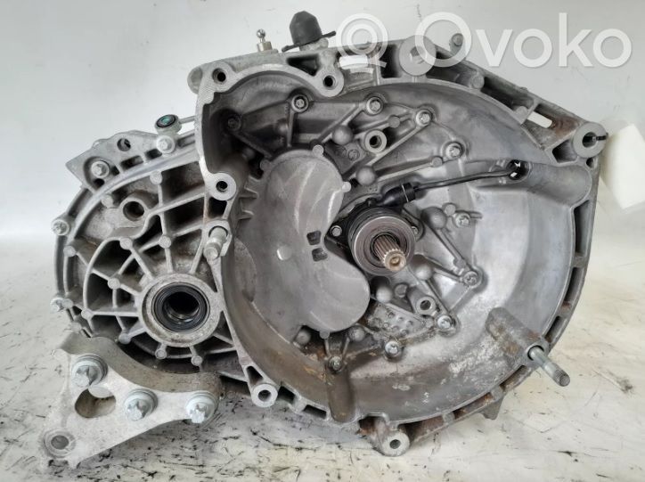 Alfa Romeo Giulietta Caja de cambios manual de 5 velocidades 