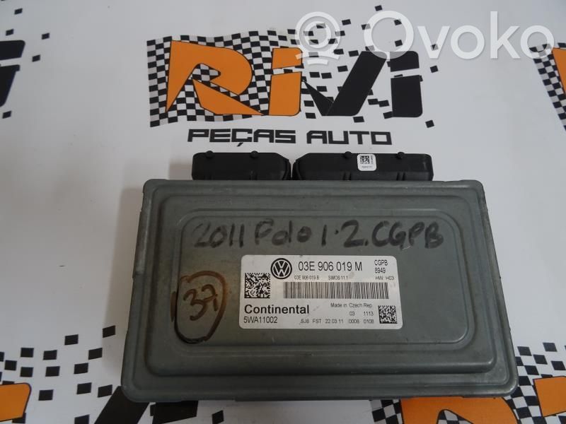Volkswagen Polo V 6R Engine control unit/module 