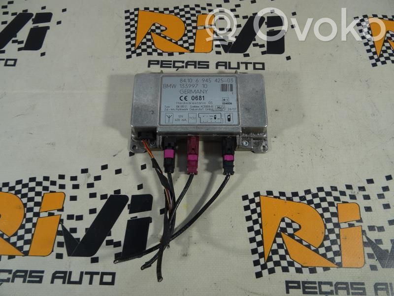 BMW 1 E81 E87 Aerial antenna amplifier 