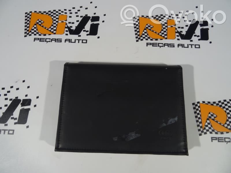 Audi A4 S4 B5 8D Vartotojo instrukcija 