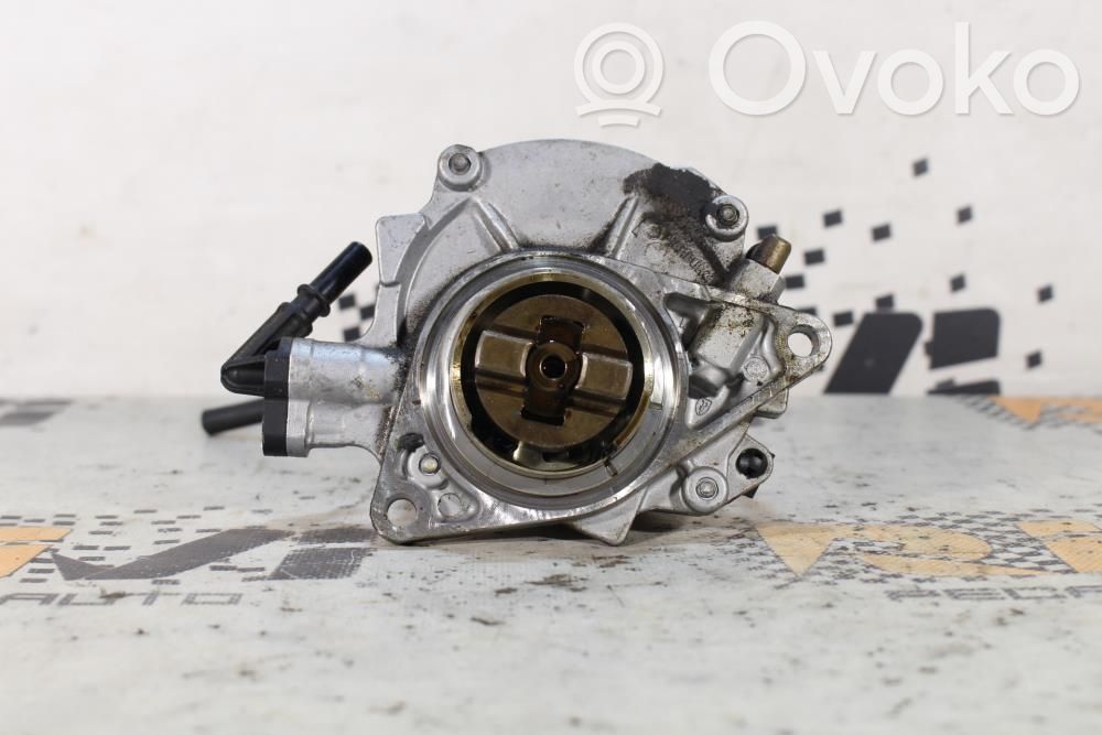 BMW 1 F20 F21 Vacuum pump 