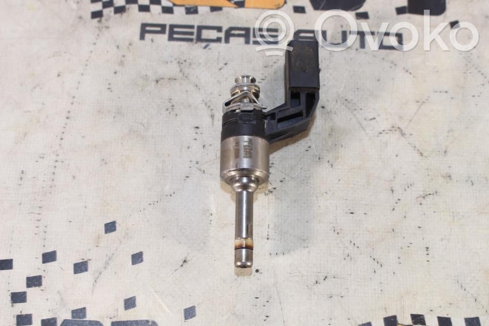 Volkswagen Golf VI Inyector de combustible 