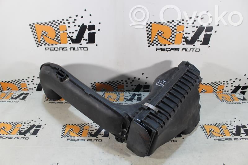 BMW M3 F80 Air filter box 