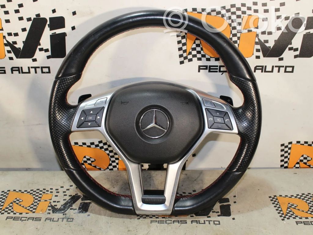 Mercedes-Benz CLA C117 X117 W117 Ohjauspyörä 