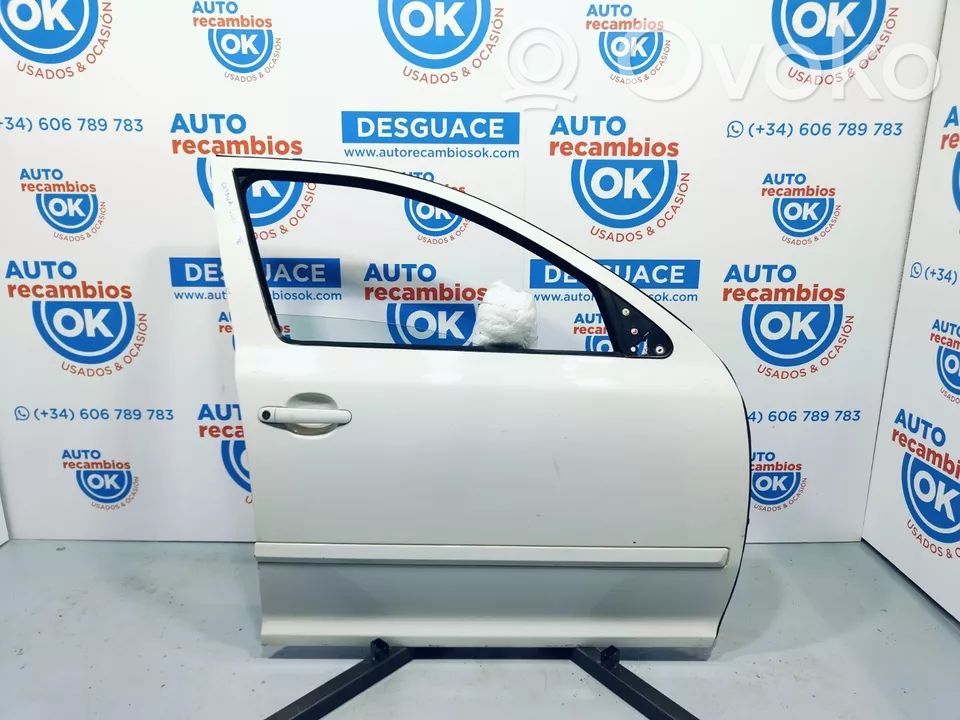 Skoda Octavia Mk2 (1Z) Drzwi przednie 