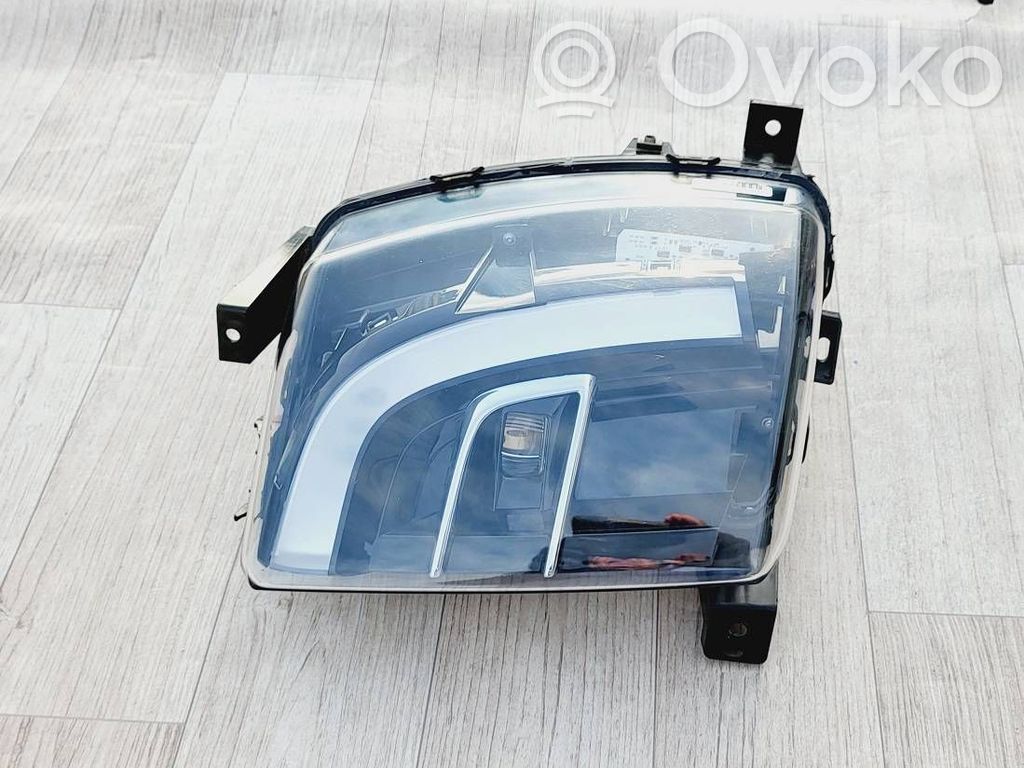 Tesla Model X Etusumuvalo 
