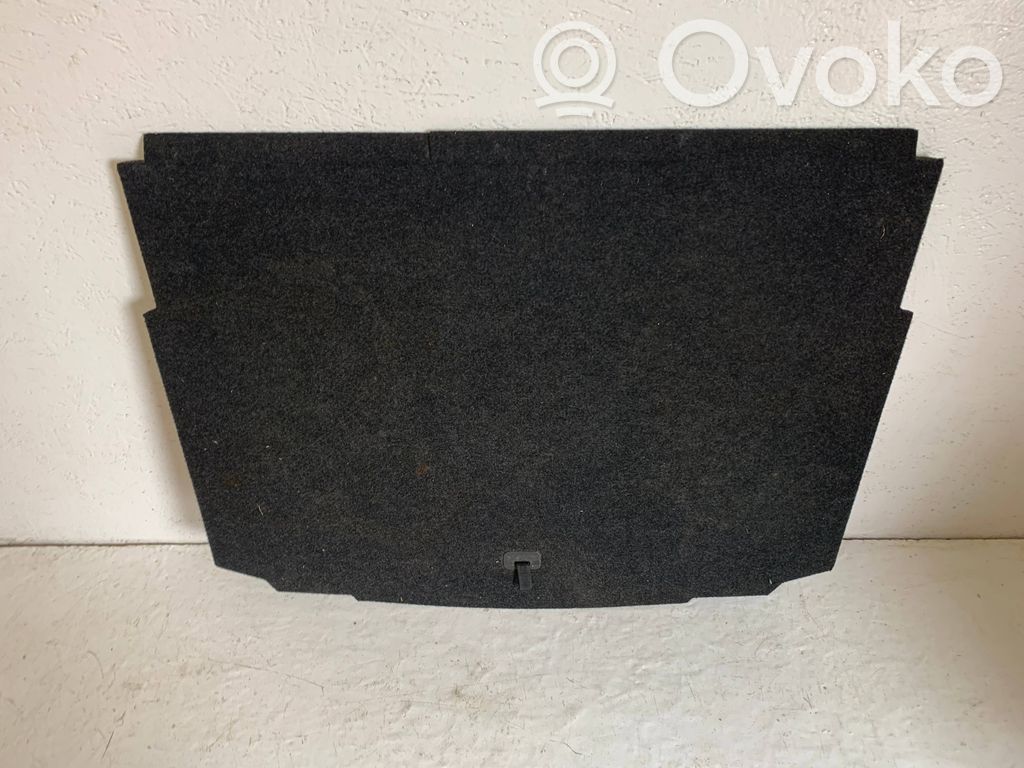 Toyota Auris E180 Bagažinės grindys 