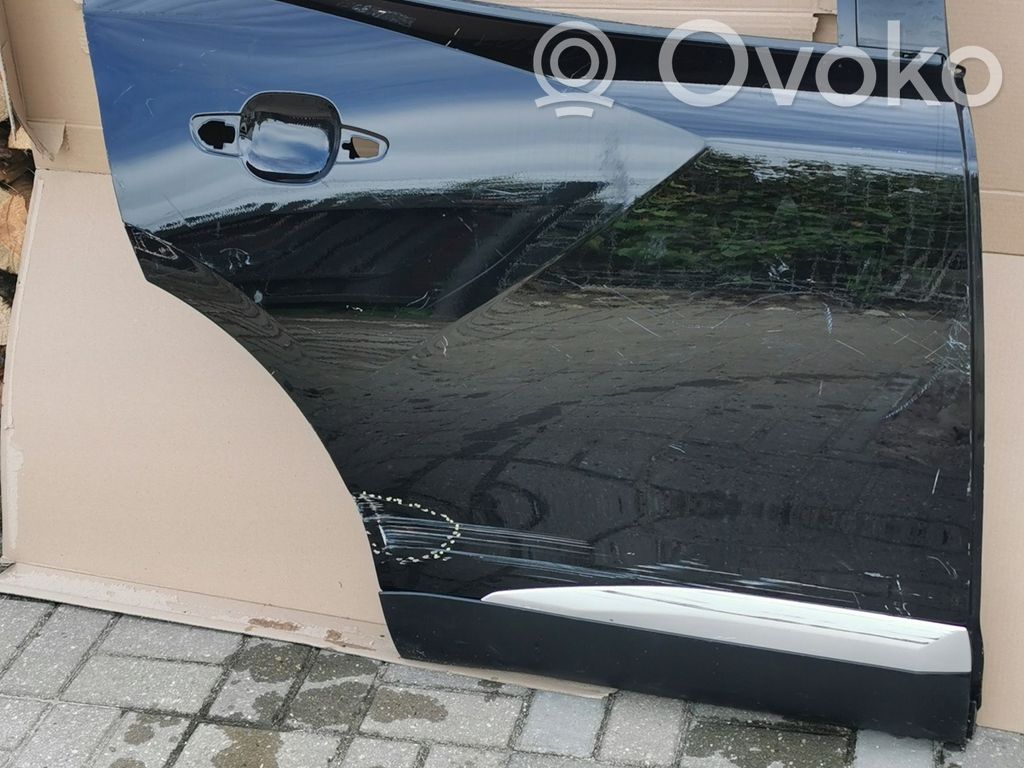 Peugeot 5008 II Rear door 