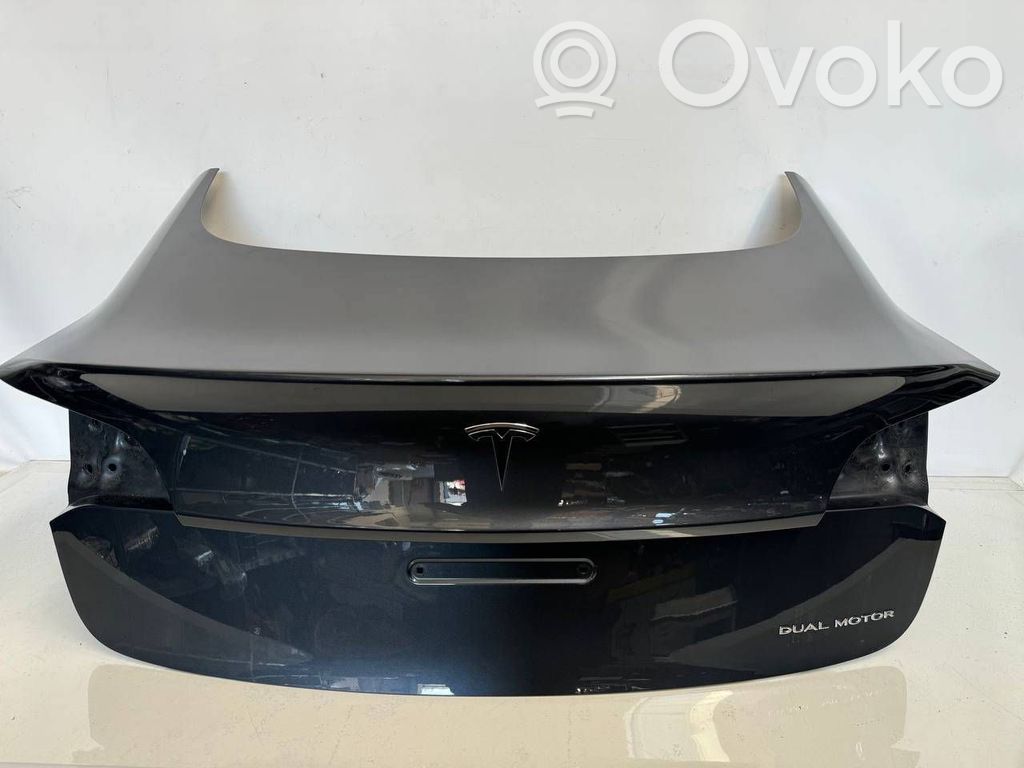 Tesla Model 3 Tailgate/trunk/boot lid 