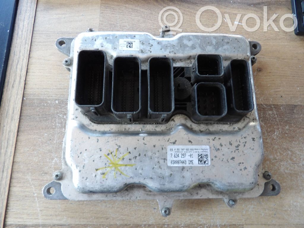 BMW 1 F20 F21 Engine control unit/module 