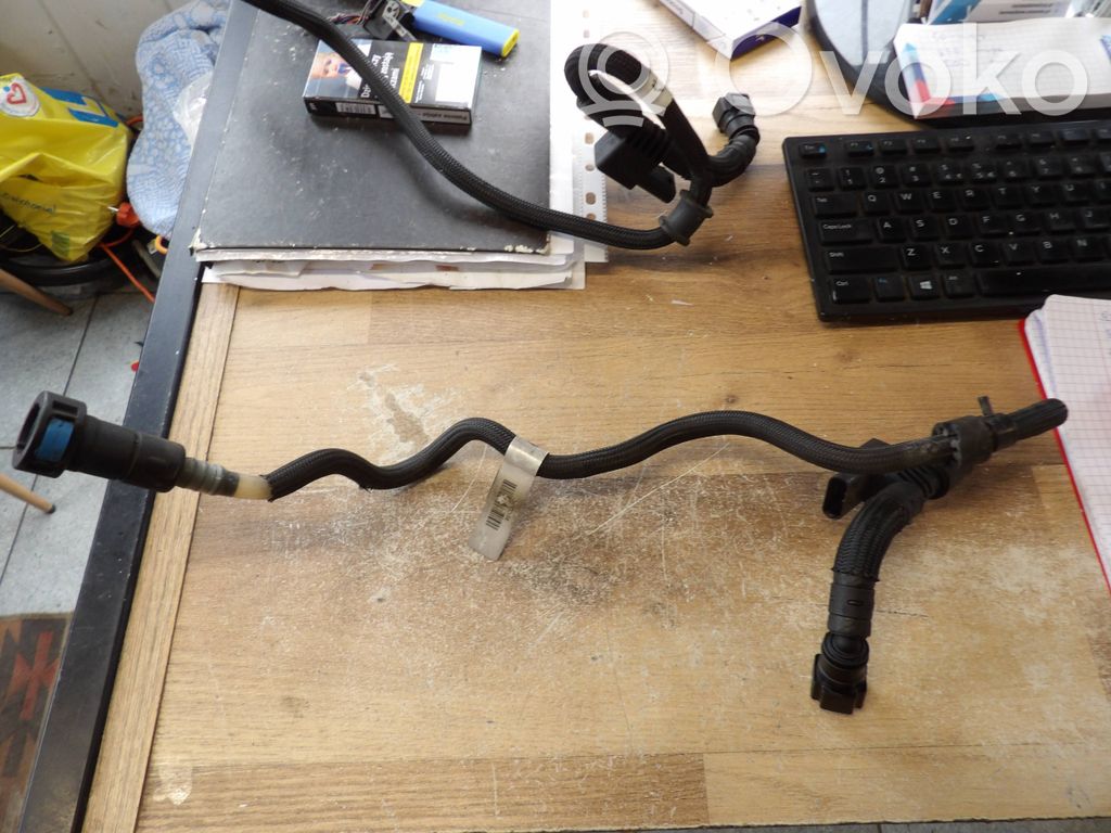 Fuel return line/hose   8514092,14089210HU,VEL27017FC