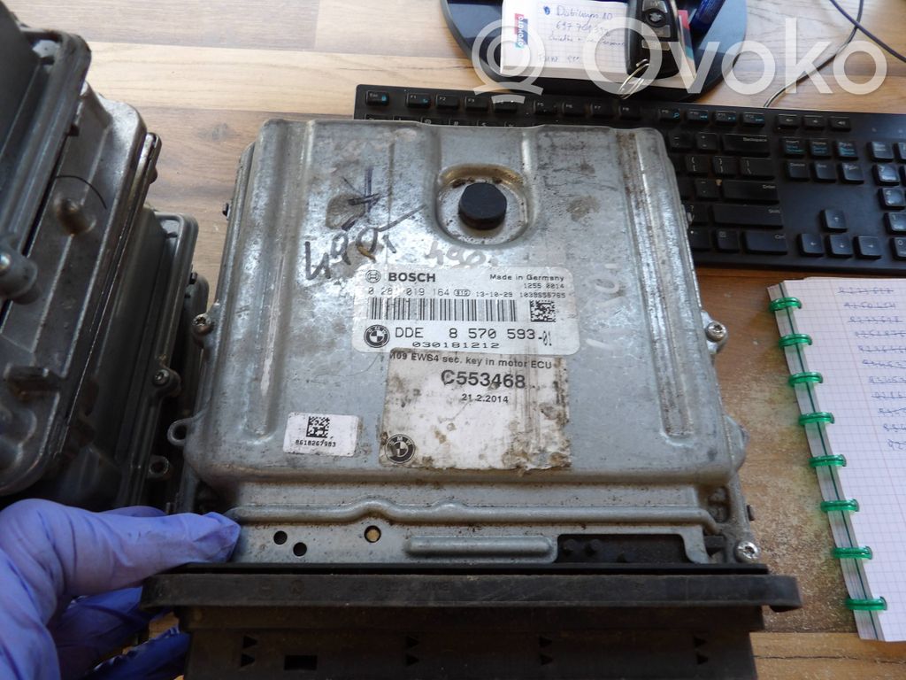 Sterownik / Moduł ECU   8570593,0281019164,030181212