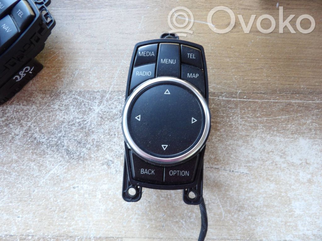 BMW 5 F10 F11 Panel radia 