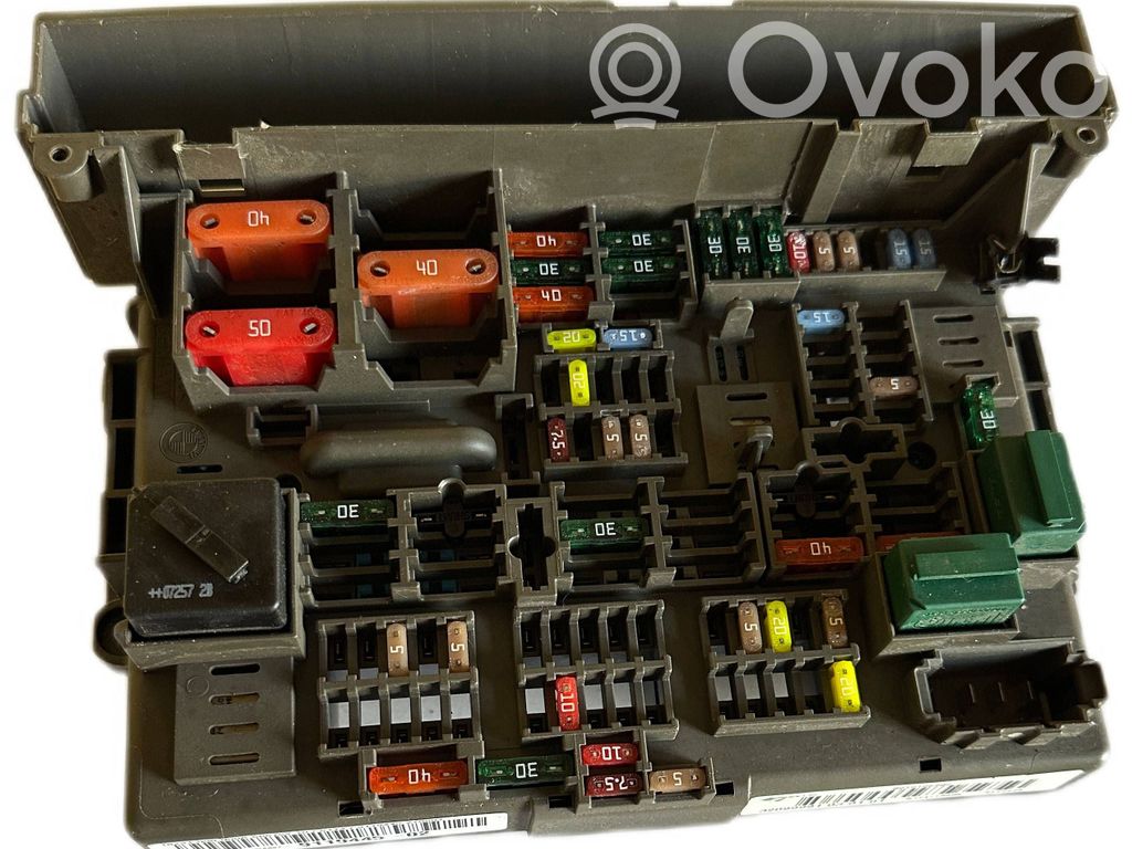 Drošinātāju bloks   911944502,9119445,32099991