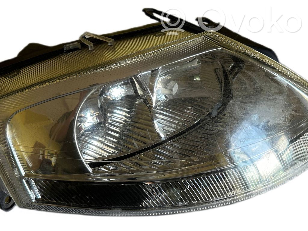 Citroen C3 Phare frontale 