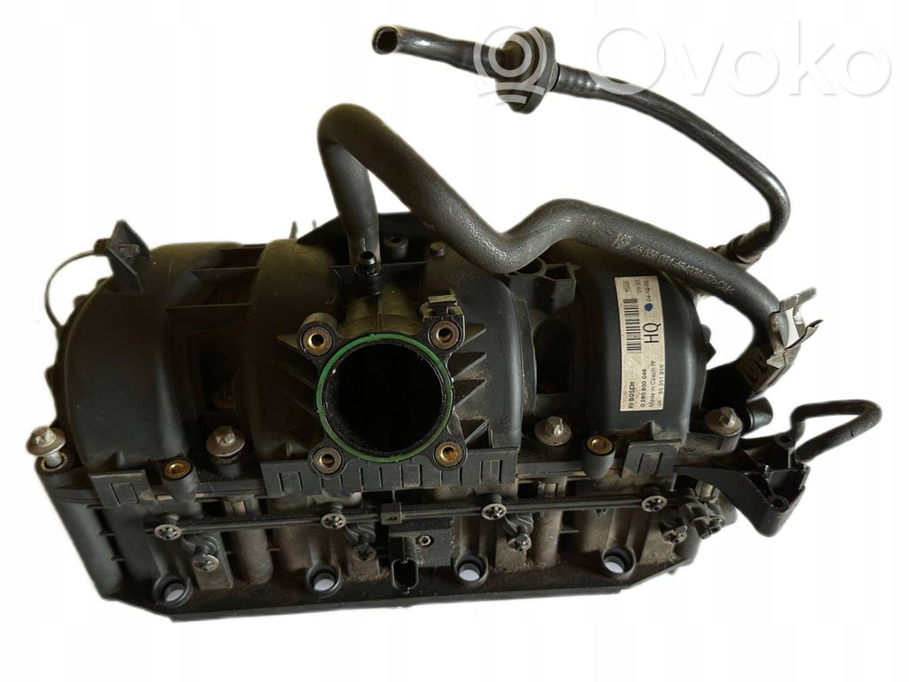 Opel Corsa D Colector de admisión 