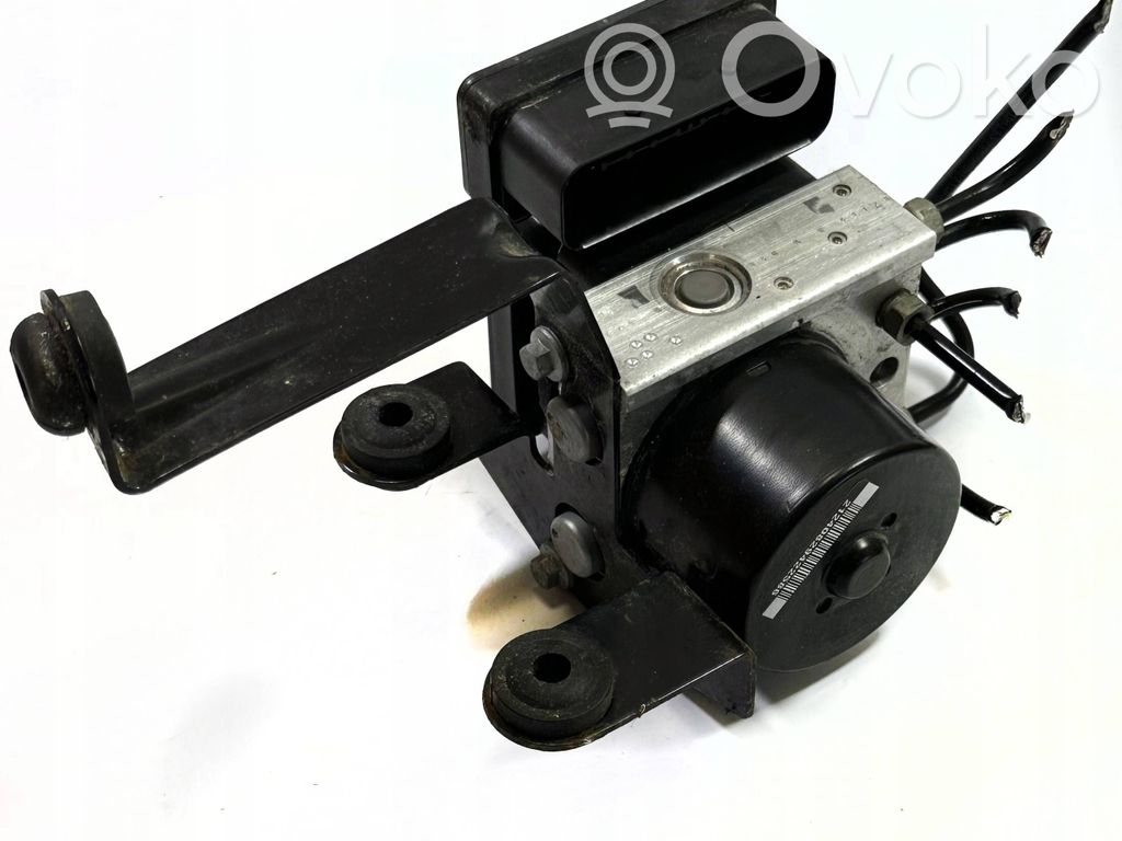 ABS-pumppu   8M512M110AA