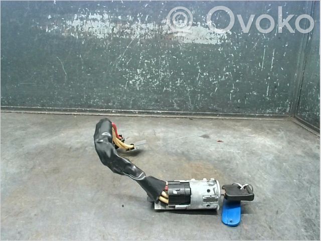 Steering wheel lock   7701044087