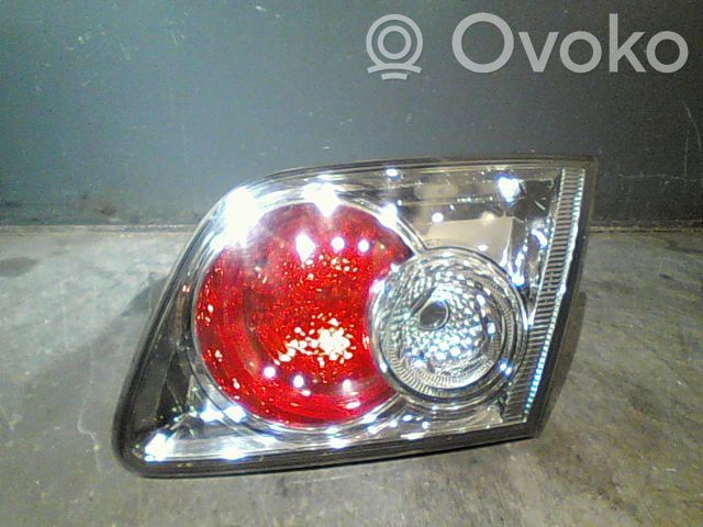 Tailgate rear/tail lights   GR1A51170A
