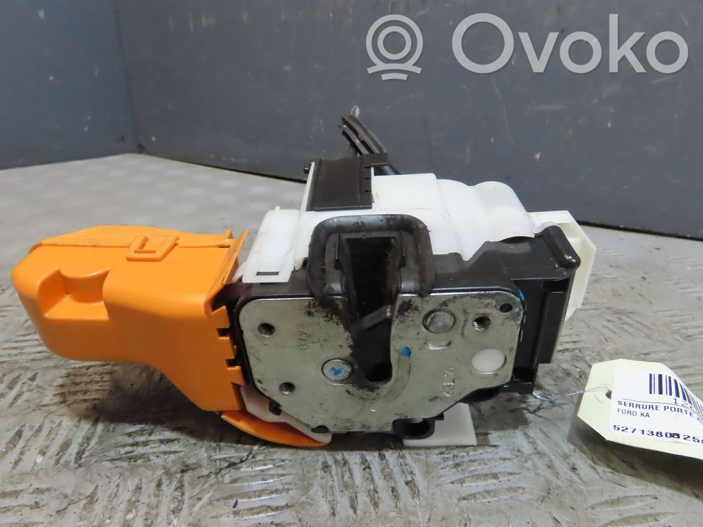 Front door lock   1769262