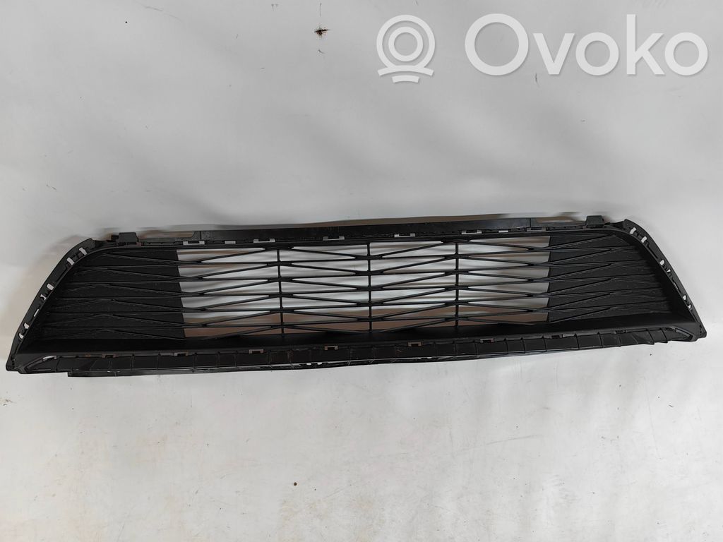 KIA Ceed Grille inférieure de pare-chocs avant 