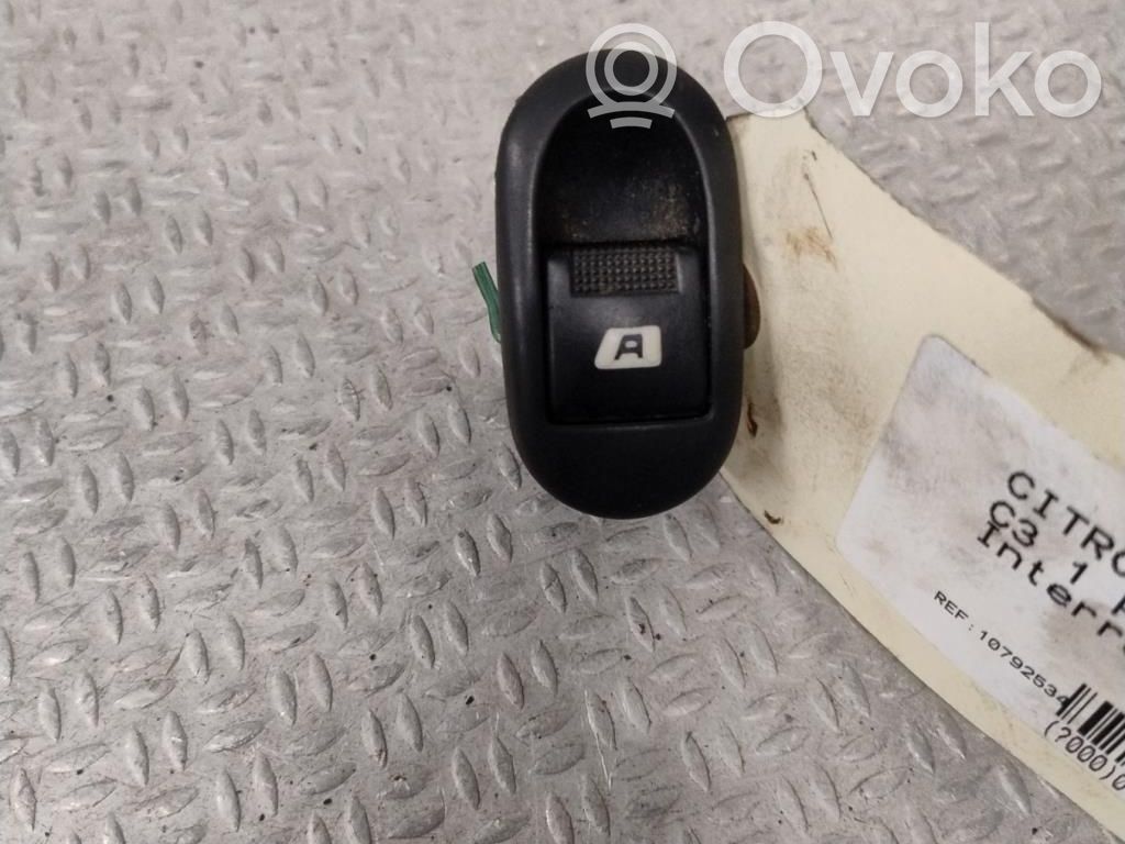 Citroen C3 Elektrinių langų jungtukas 