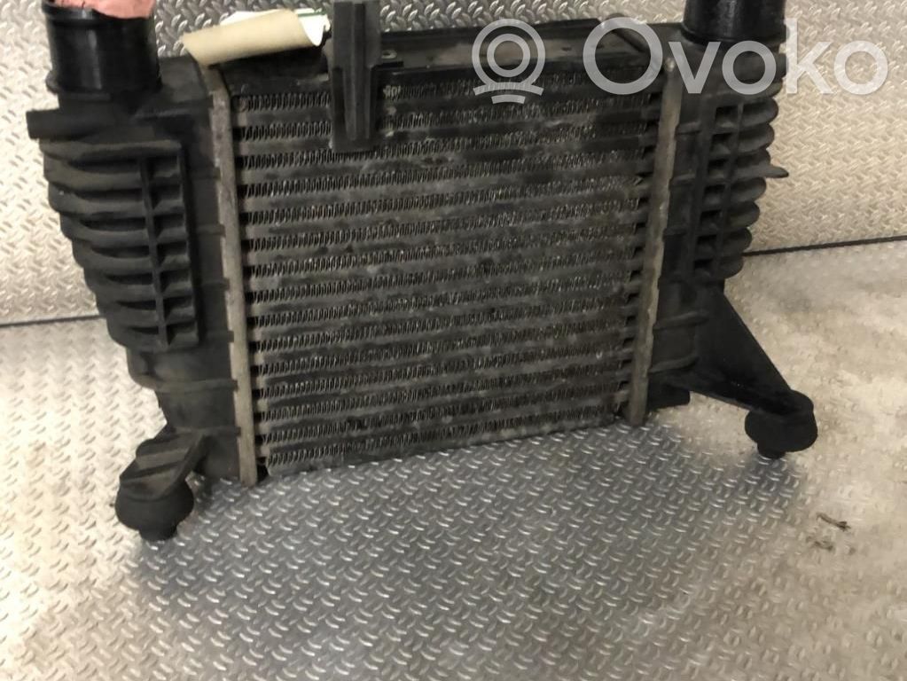 Радиатор интеркулера   8200170504