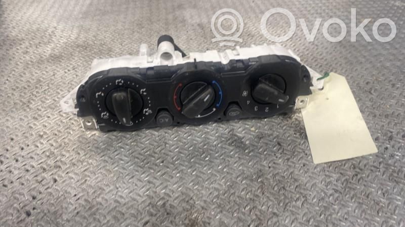 Climate control unit   1719798