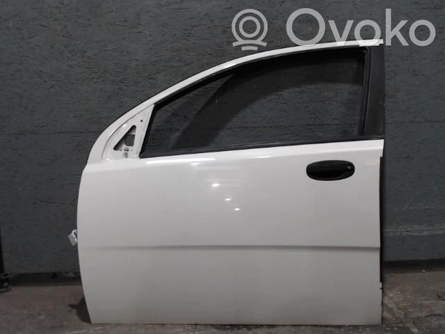 Priekinės durys   96897589