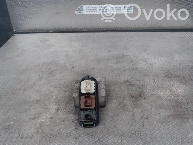 Electric window control switch   254110431R