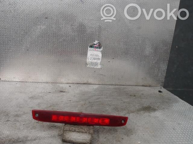 Third/center stoplight   1545615