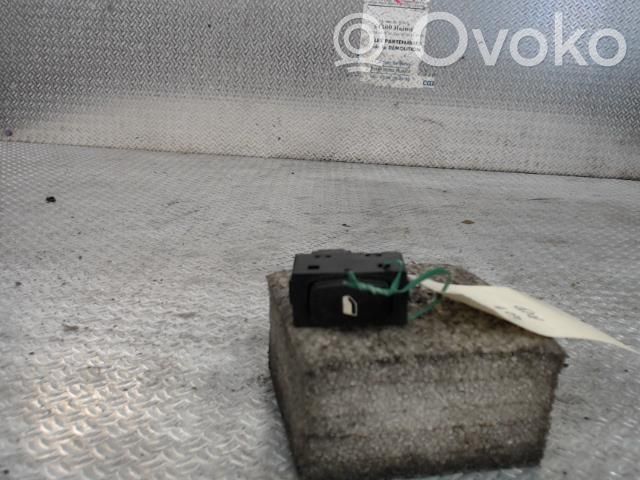 Electric window control switch   6554E8