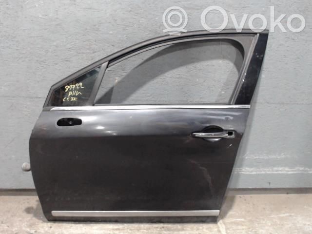 Front door   9002Y8