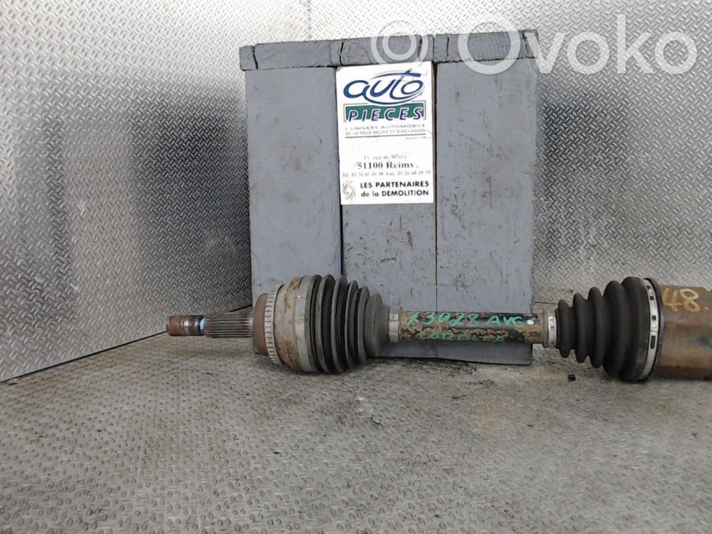 Toyota Corolla Verso E121 Eje de transmisión delantero 