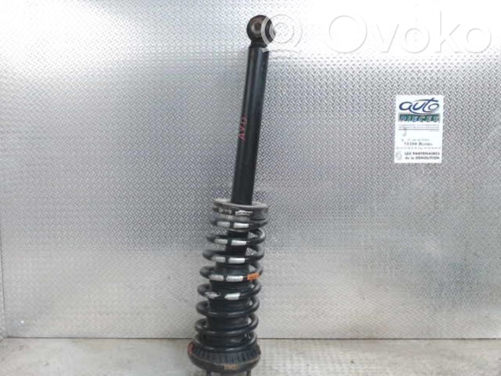 Priekšpusē amortizators   XR812982
