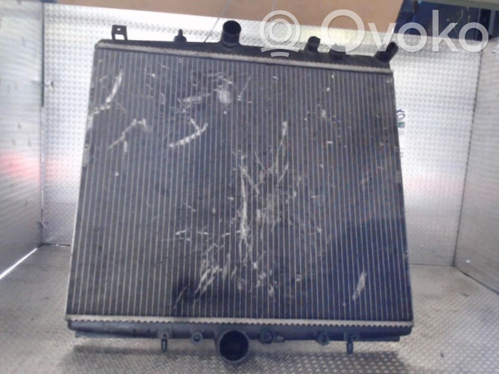 Coolant radiator   1330E7