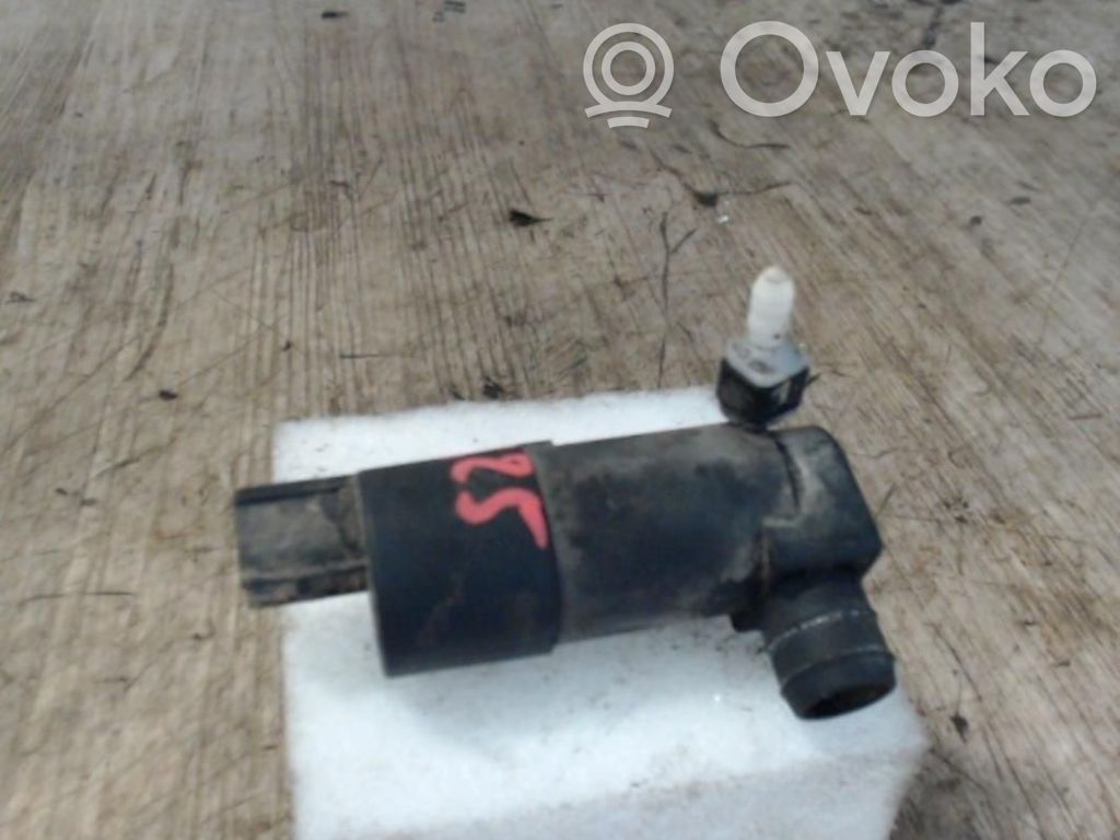 Ford Transit Windscreen/windshield washer pump 