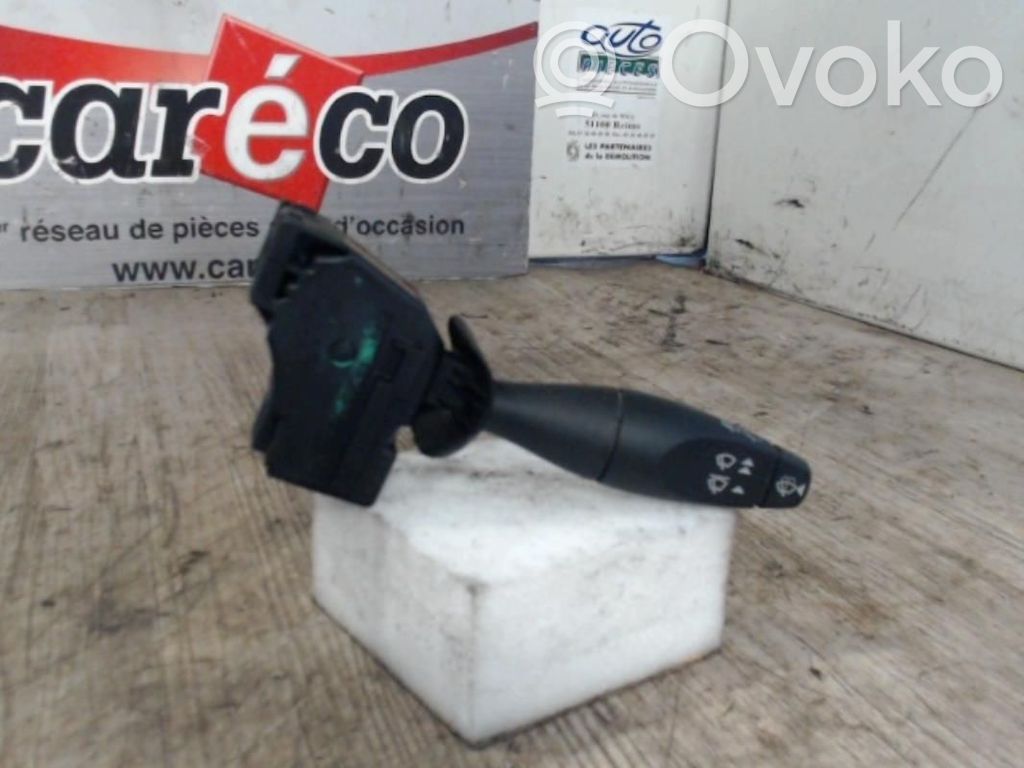 Wiper control stalk   1097541