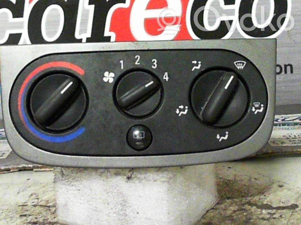 Climate control unit   9196202