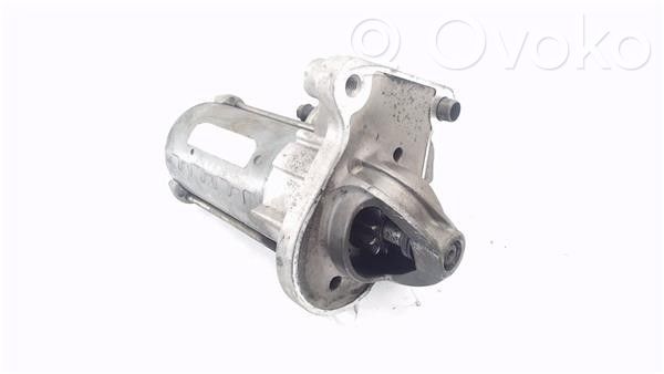 Starteris   Y40518400B