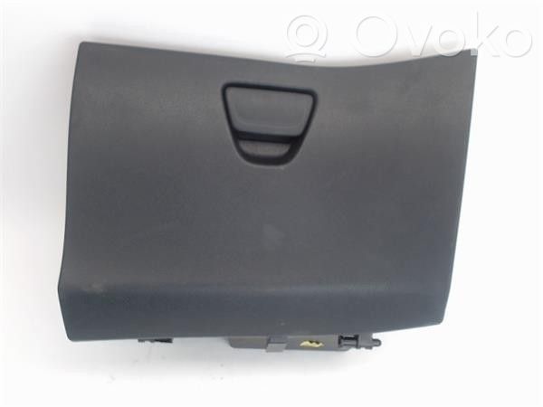 Handschuhfach   8A61A06010A