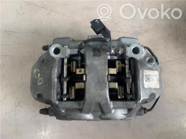 Alfa Romeo Giulia Zacisk hamulcowy przedni 