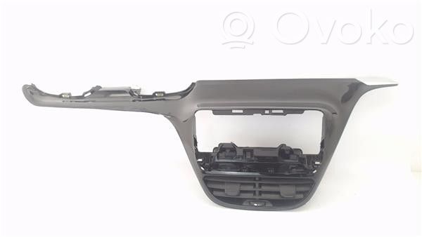 Peugeot 208 I Alte piese panou de bord 