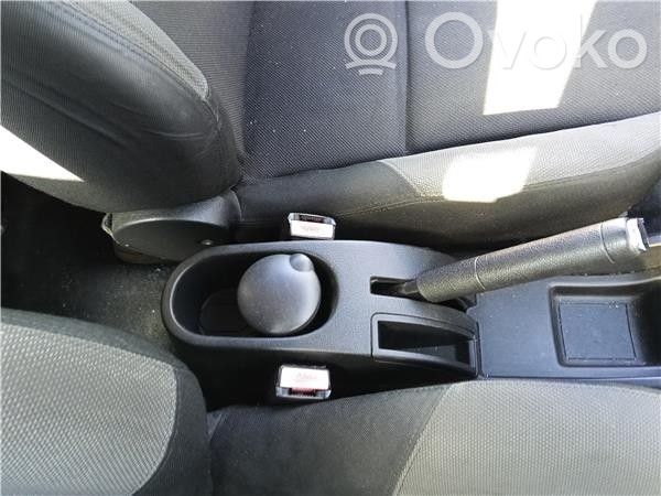Peugeot 207 Center console 