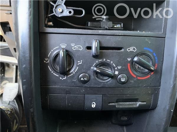 Climate control unit   6451TK