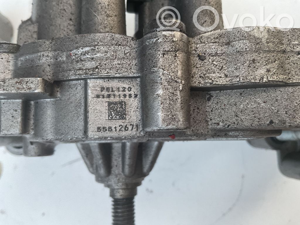 Opel Astra K Pompă ulei 