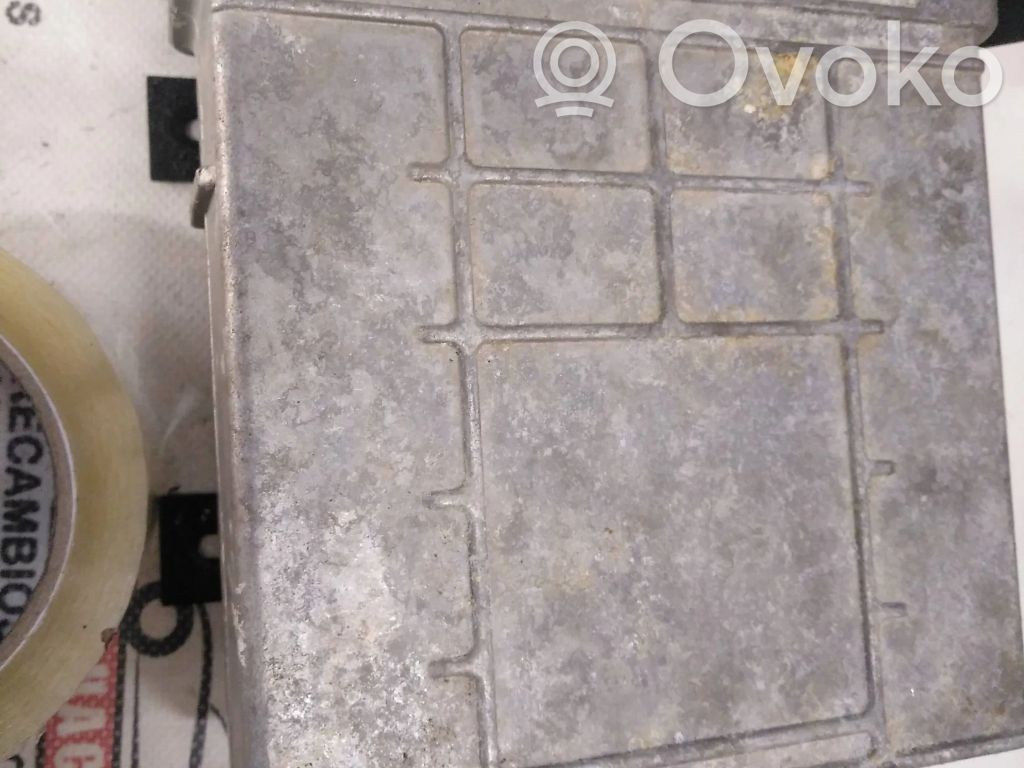 Jeep Grand Cherokee Engine control unit/module 