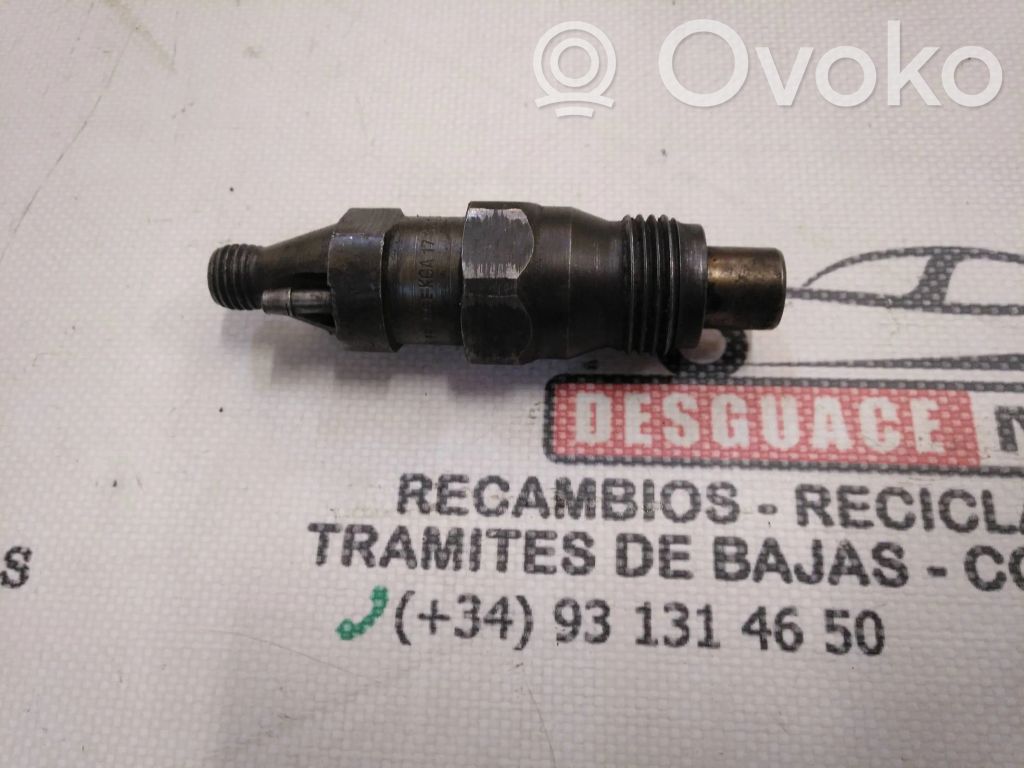 Inyector de combustible   17S42