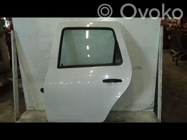 Galinės durys   821012768R