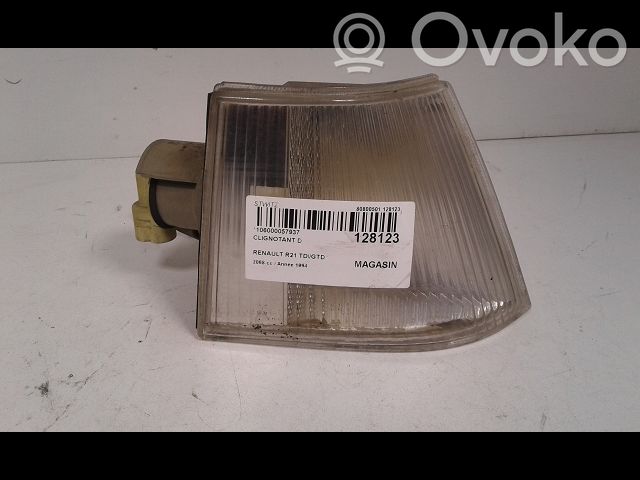 Renault 21 Front indicator light 
